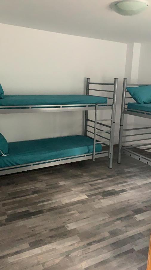 Hostel Monument Βουκουρέστι Εξωτερικό φωτογραφία